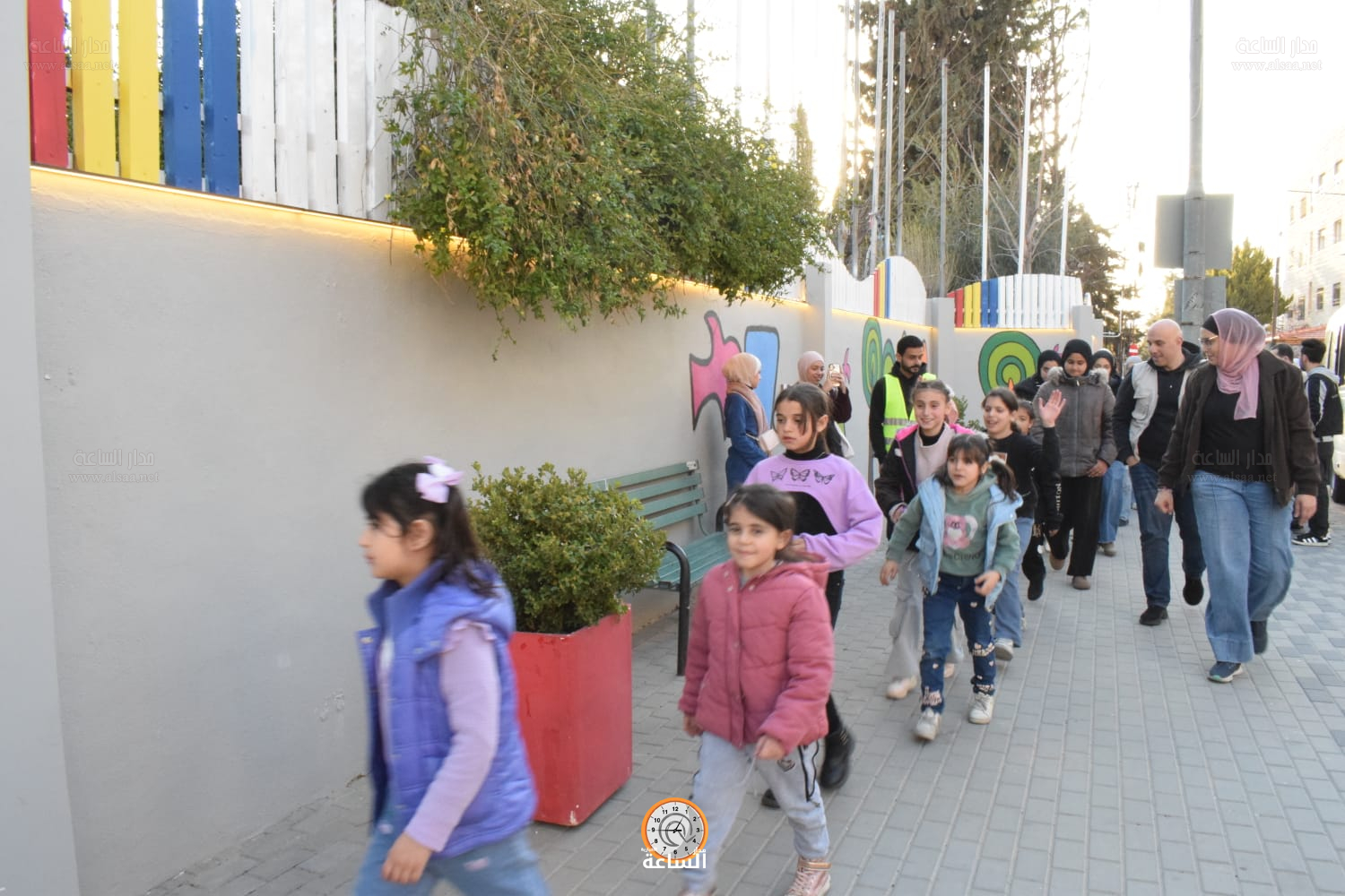 Madar Al-Saa Images 0.22315014268708988