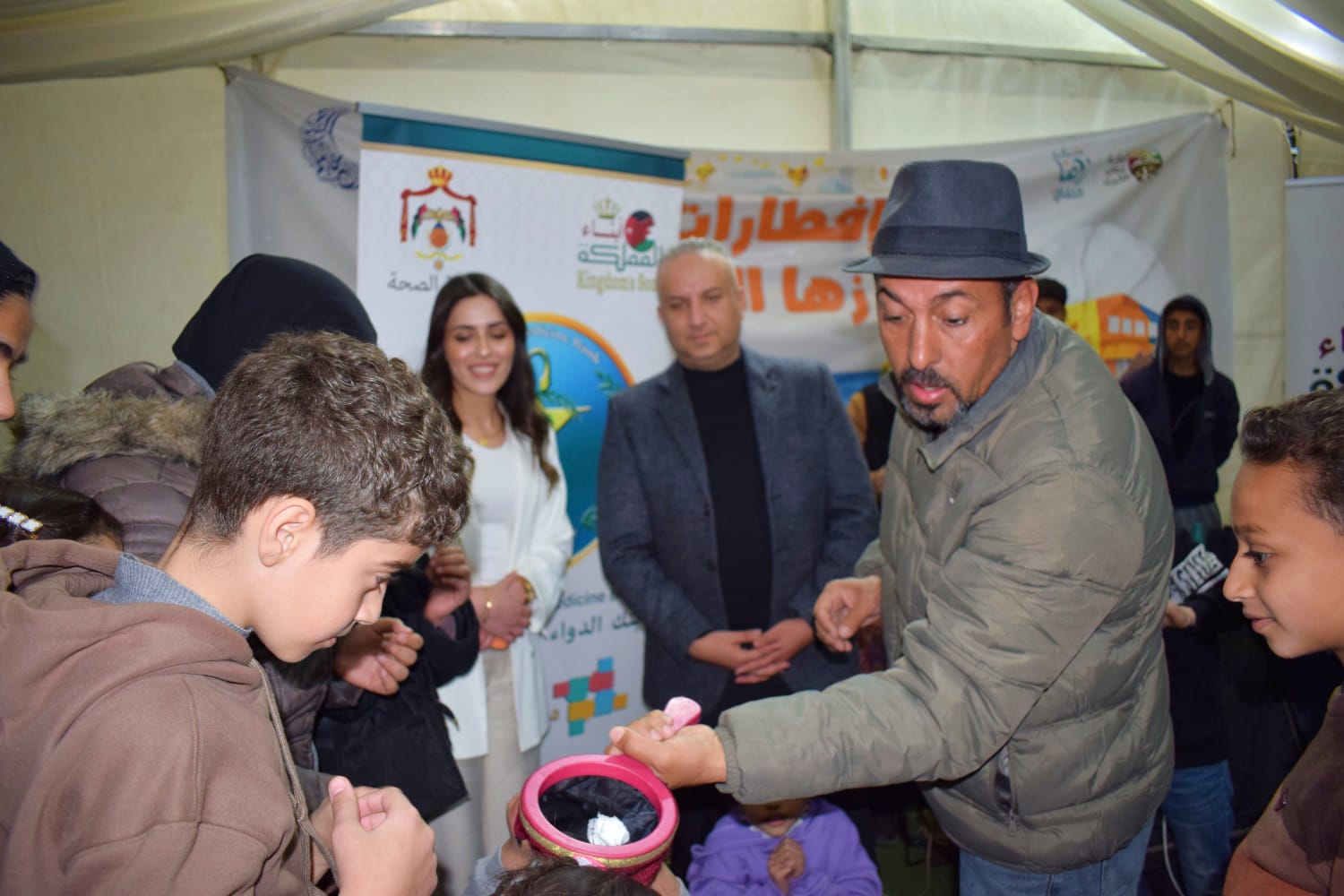 Madar Al-Saa Images 0.2965152379807344