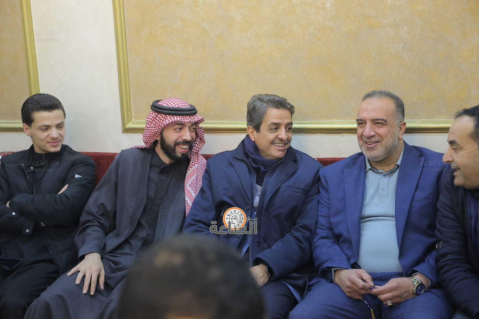 Madar Al-Saa Images 0.7832861433206479