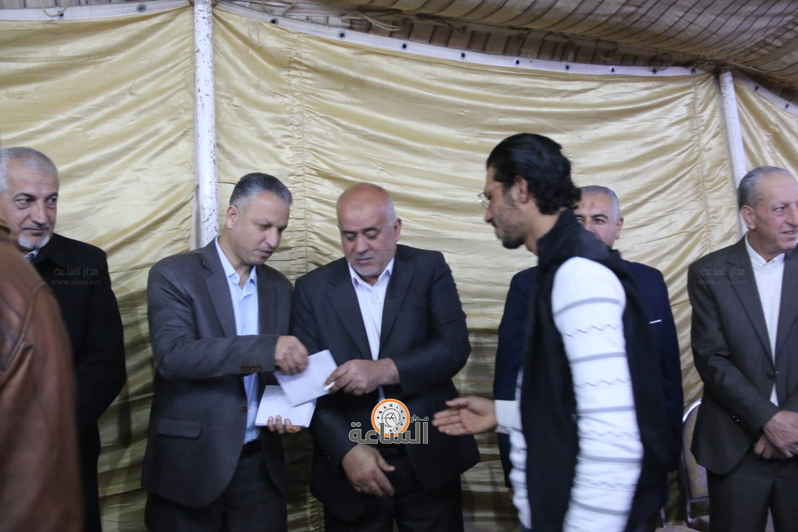 Madar Al-Saa Images 0.33410361128716004