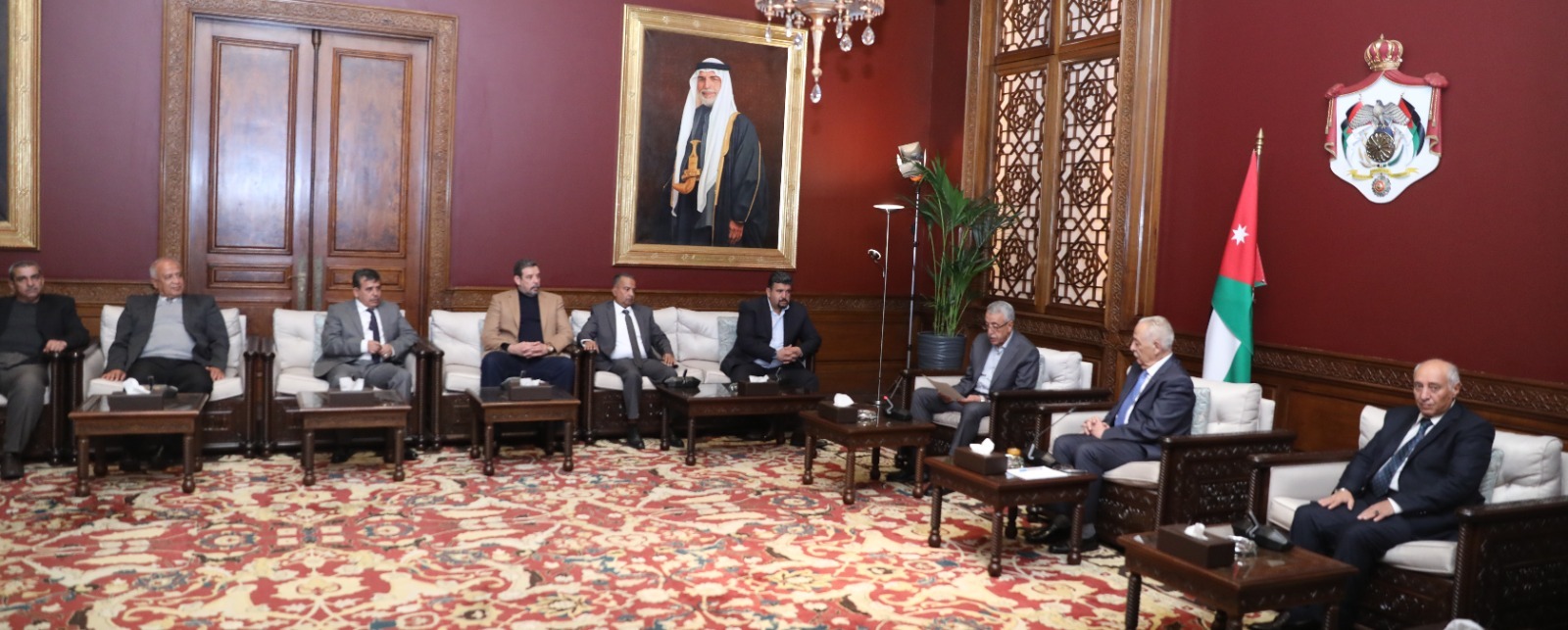 Madar Al-Saa Images 0.8412671826649943