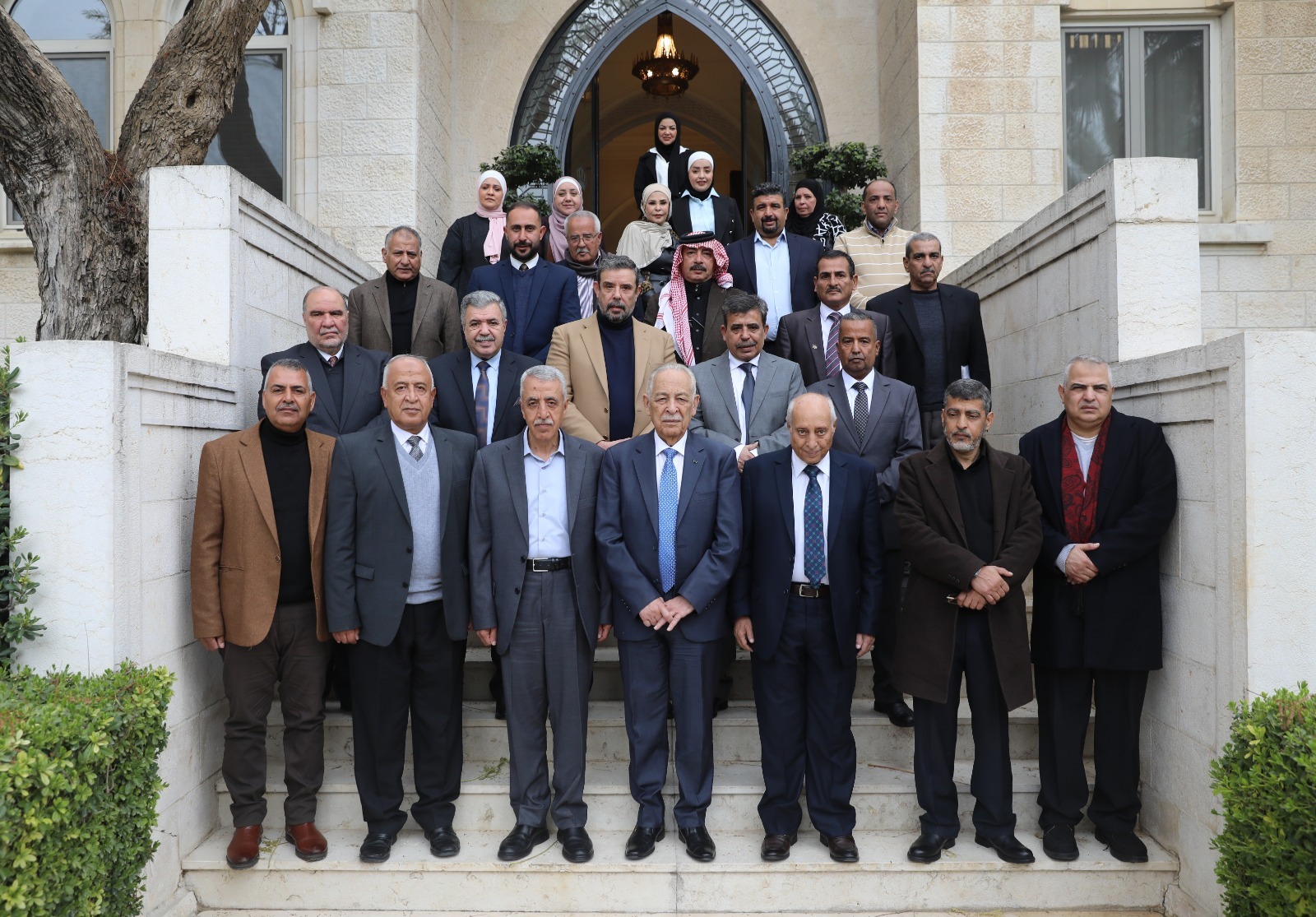 Madar Al-Saa Images 0.06271643106022096