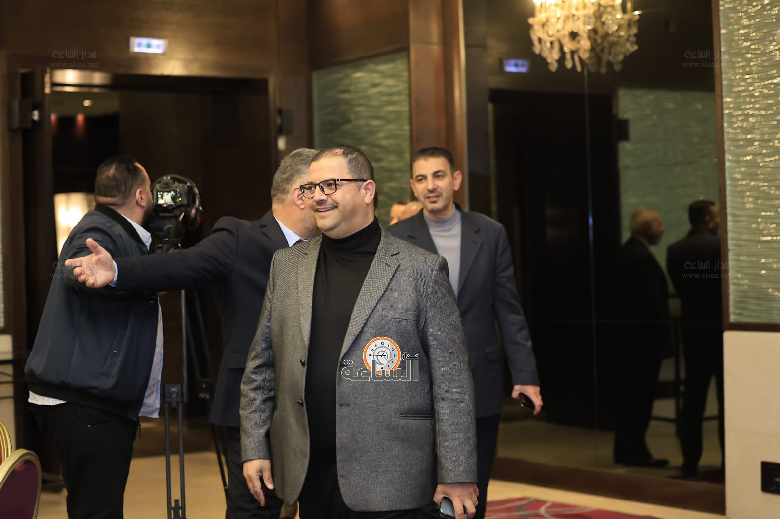 Madar Al-Saa Images 0.14744868655478094