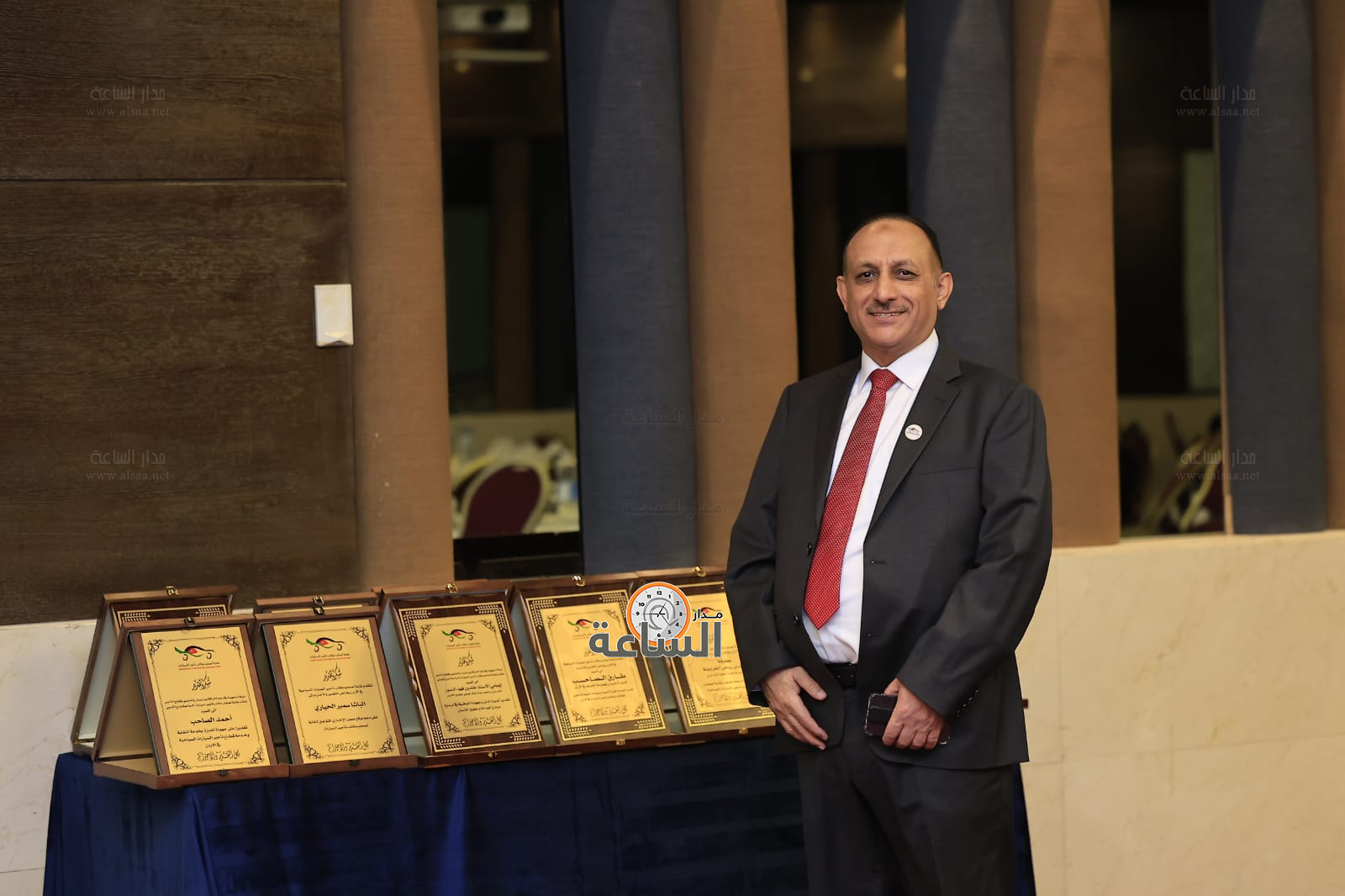 Madar Al-Saa Images 0.4582675186441587