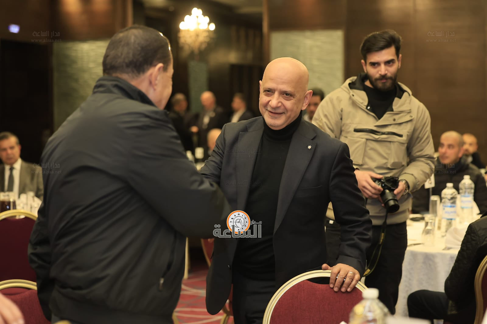 Madar Al-Saa Images 0.8690264645484496