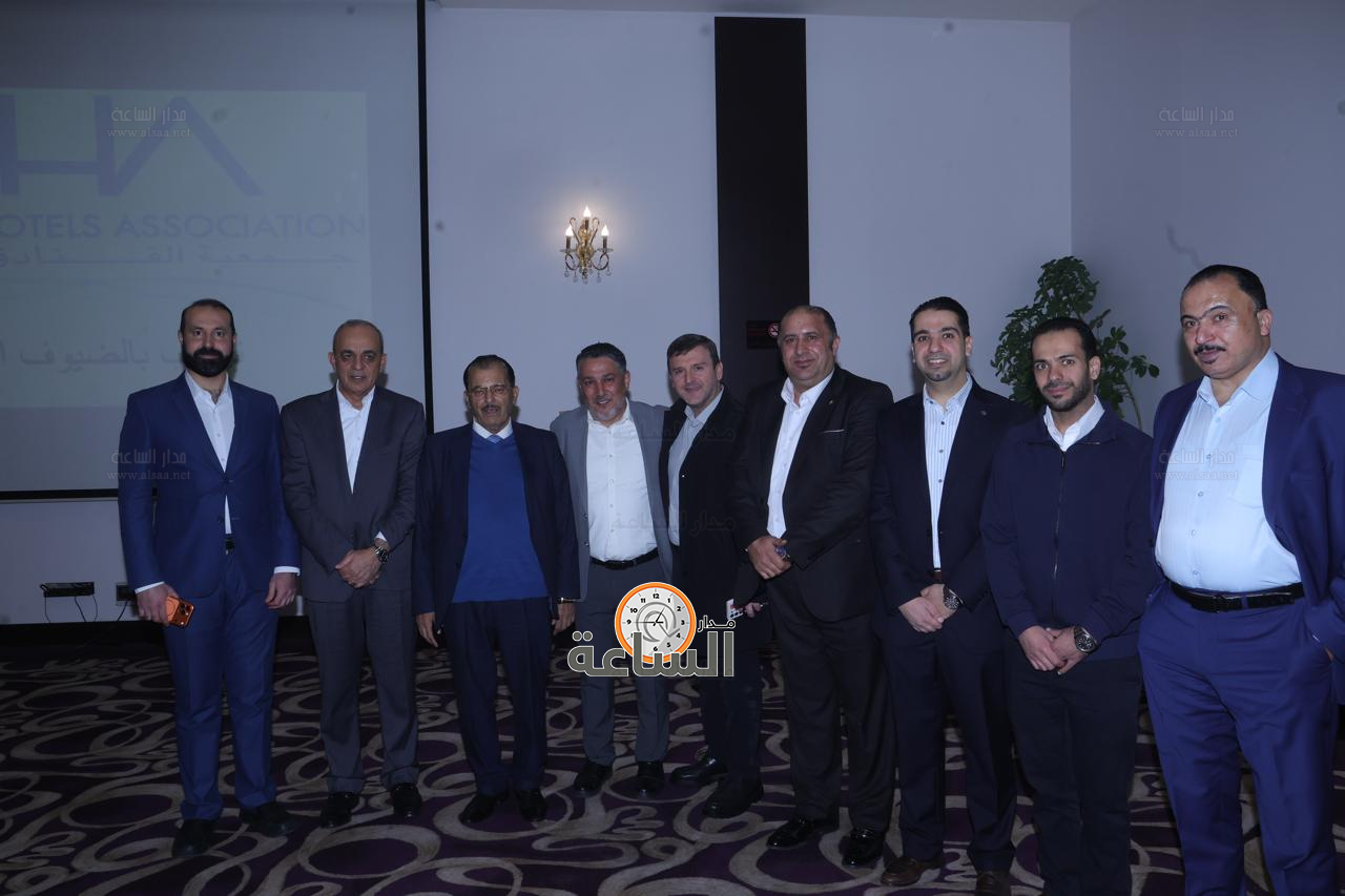 Madar Al-Saa Images 0.8748517586902232