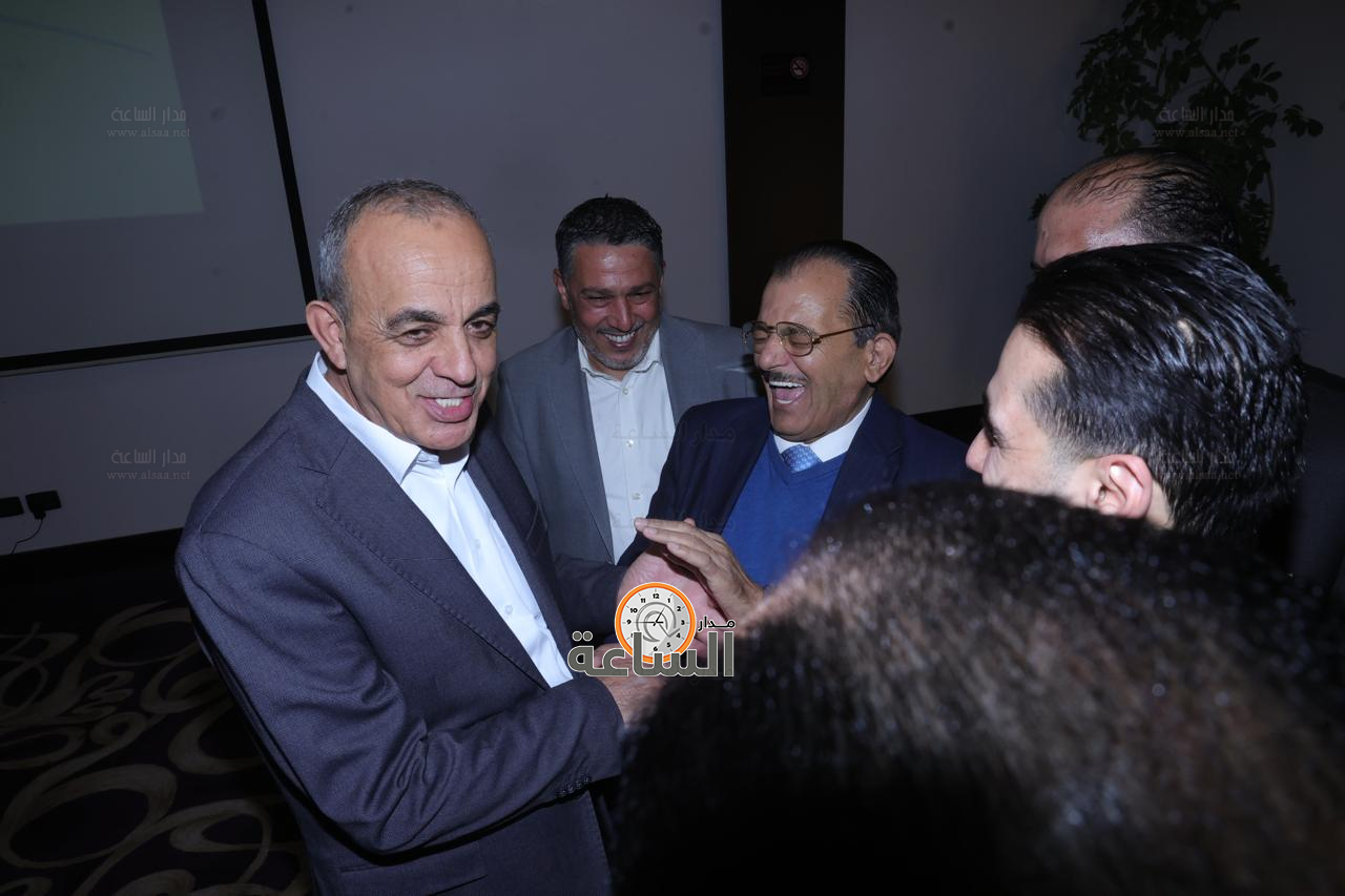 Madar Al-Saa Images 0.1639546330342202