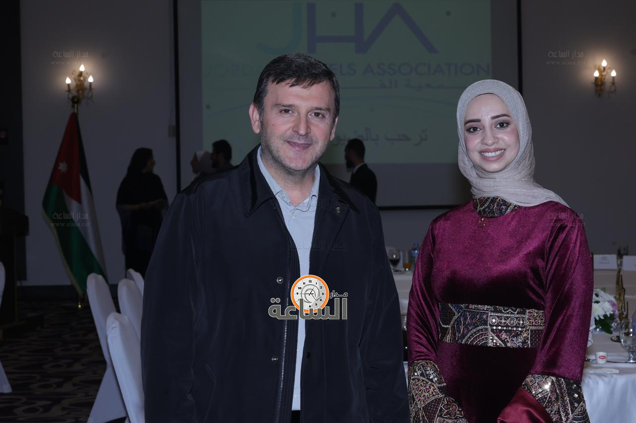 Madar Al-Saa Images 0.8896248300184538