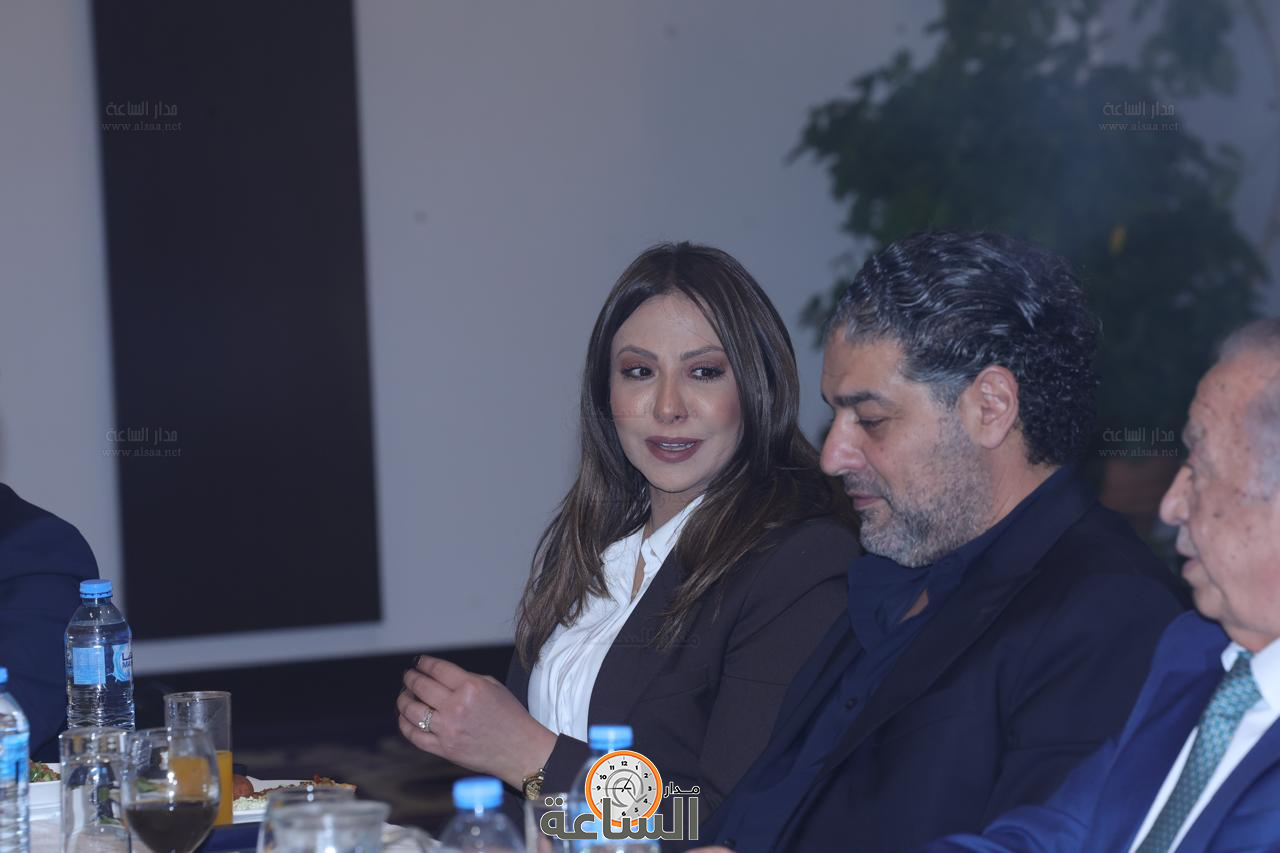 Madar Al-Saa Images 0.47547465892373664