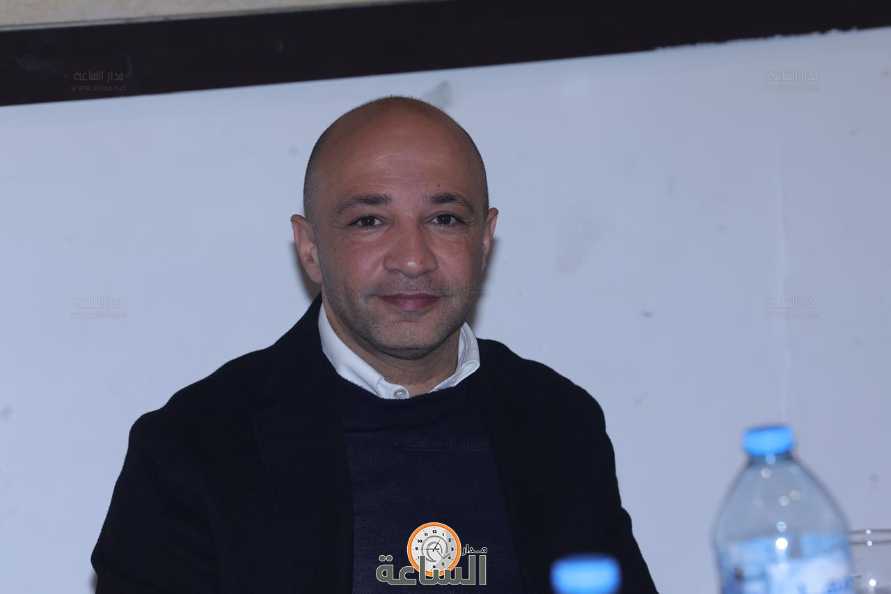 Madar Al-Saa Images 0.7744939012416152