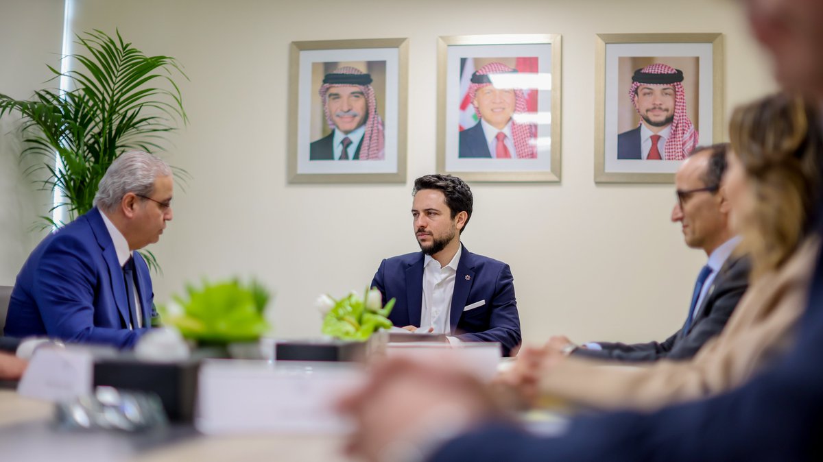 Madar Al-Saa Images 0.08725122619360504