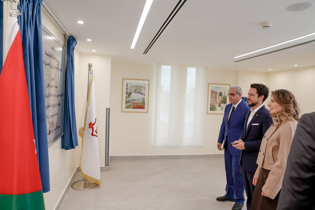 Madar Al-Saa Images 0.3961799737774716