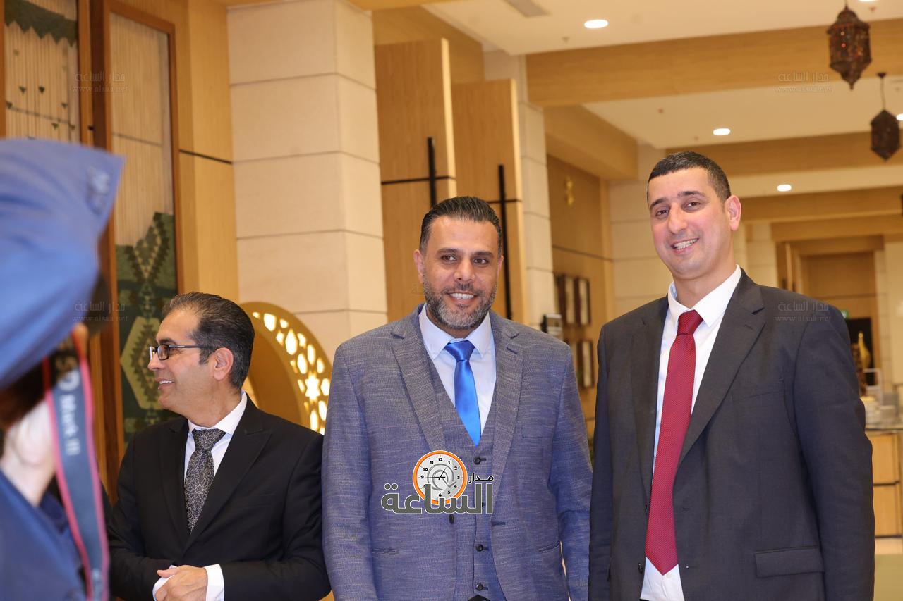 Madar Al-Saa Images 0.5965037226009424