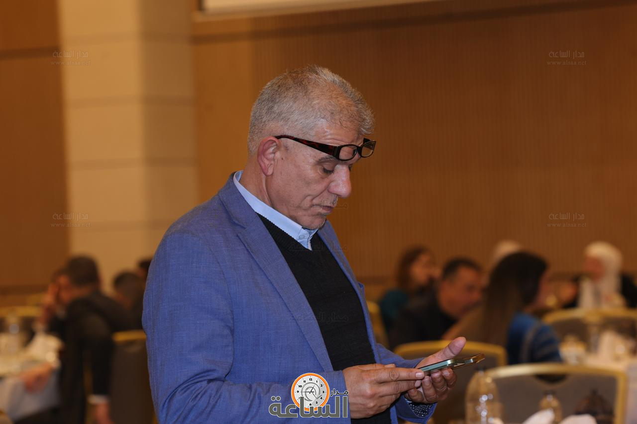 Madar Al-Saa Images 0.8917937549475059