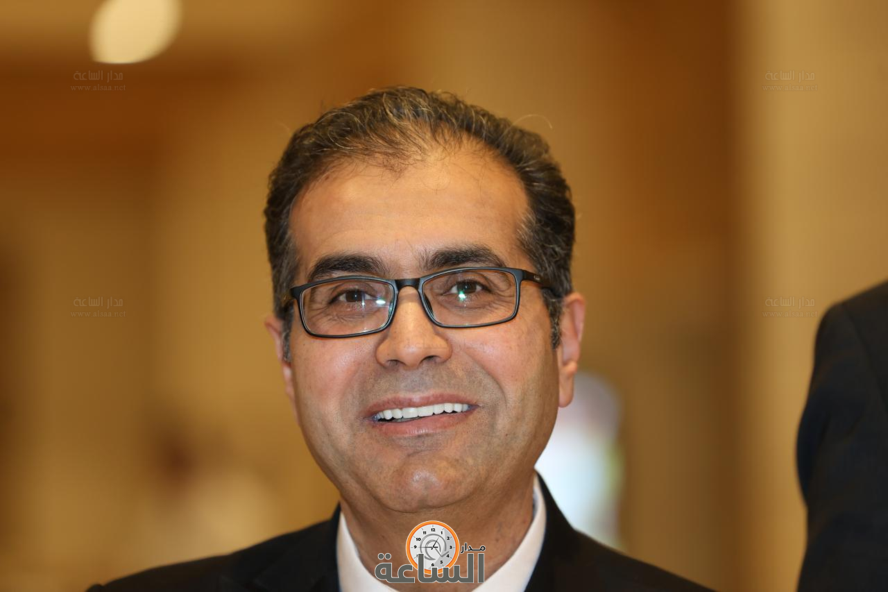 Madar Al-Saa Images 0.614793188888791