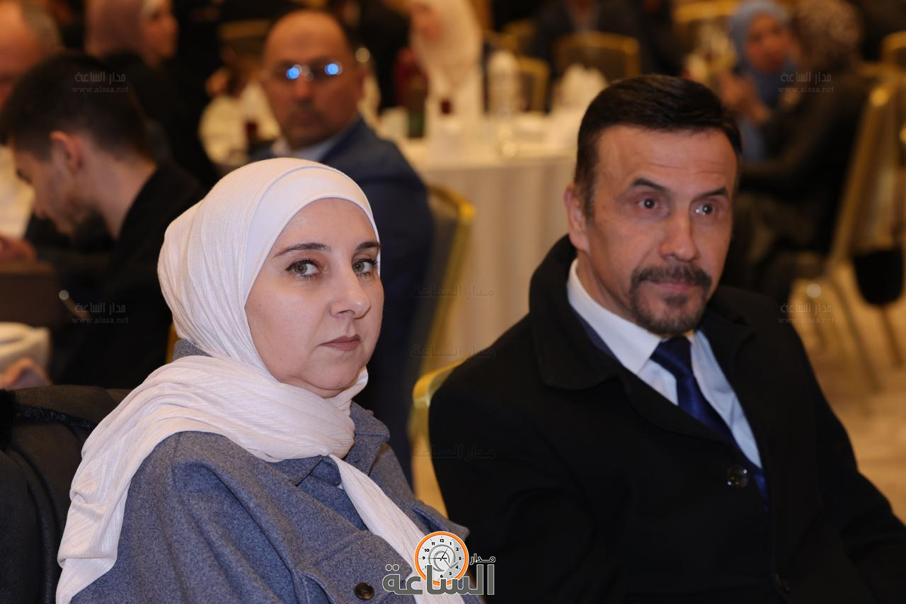 Madar Al-Saa Images 0.9842398376893474