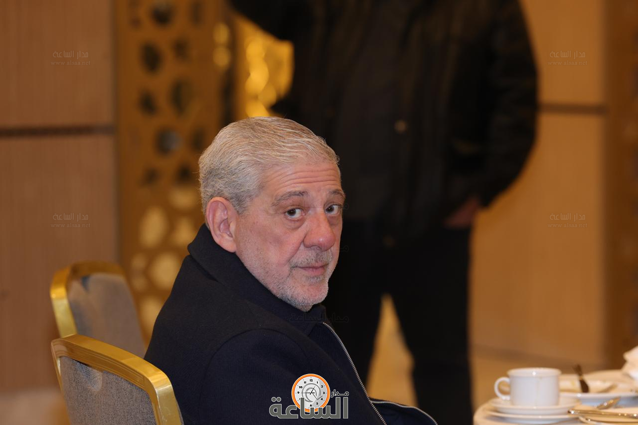 Madar Al-Saa Images 0.3867266450024691