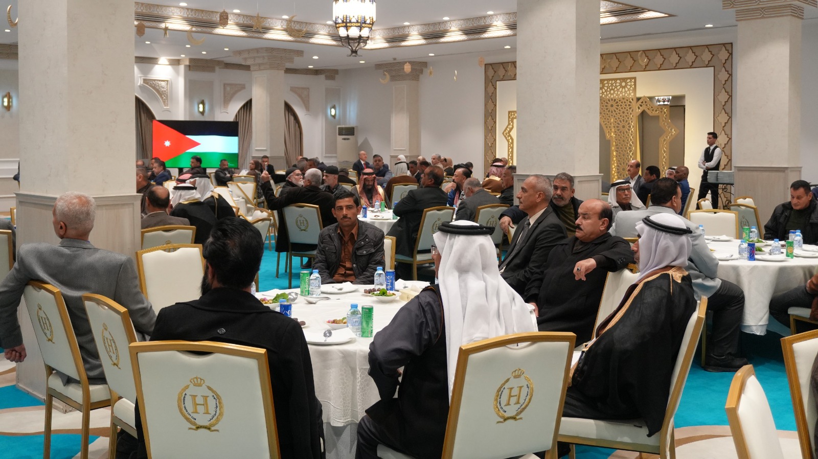 Madar Al-Saa Images 0.3288587818040042