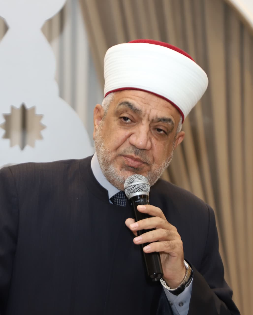 Madar Al-Saa Images 0.8185371812179132