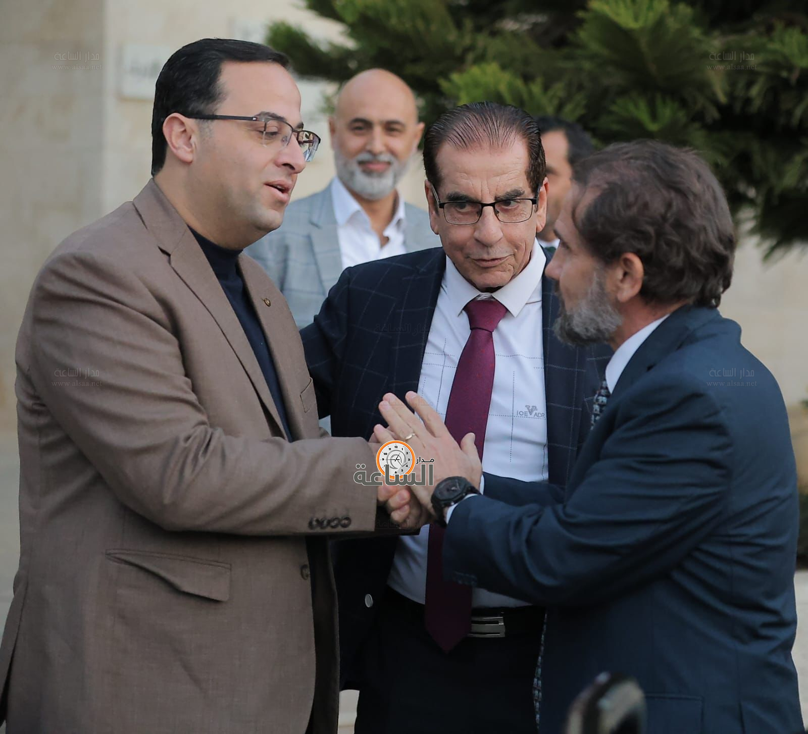 Madar Al-Saa Images 0.01785158474588433