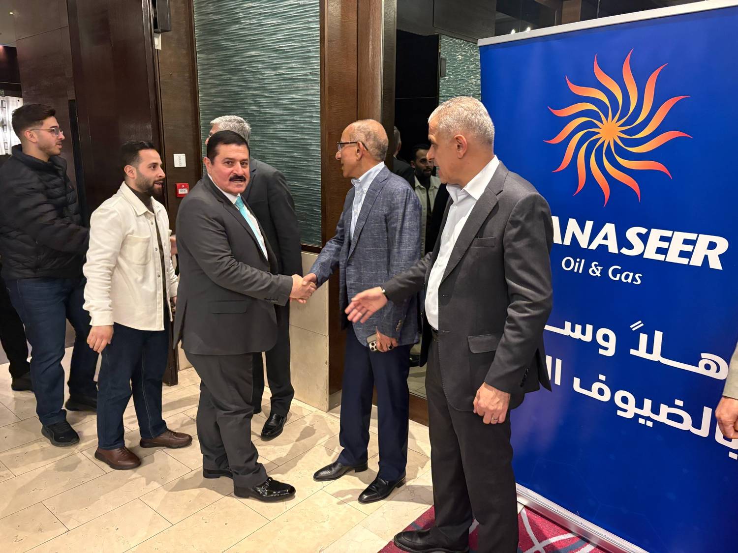 Madar Al-Saa Images 0.17477946796840194