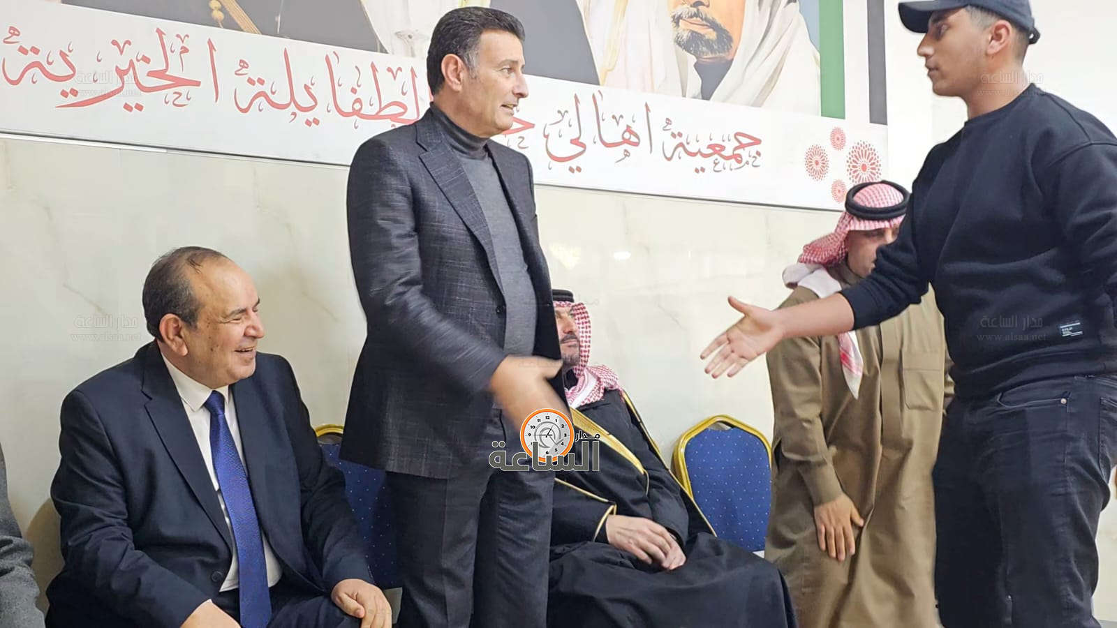 Madar Al-Saa Images 0.6900177597715735