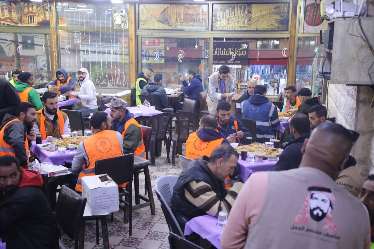 Madar Al-Saa Images 0.16006481062177724