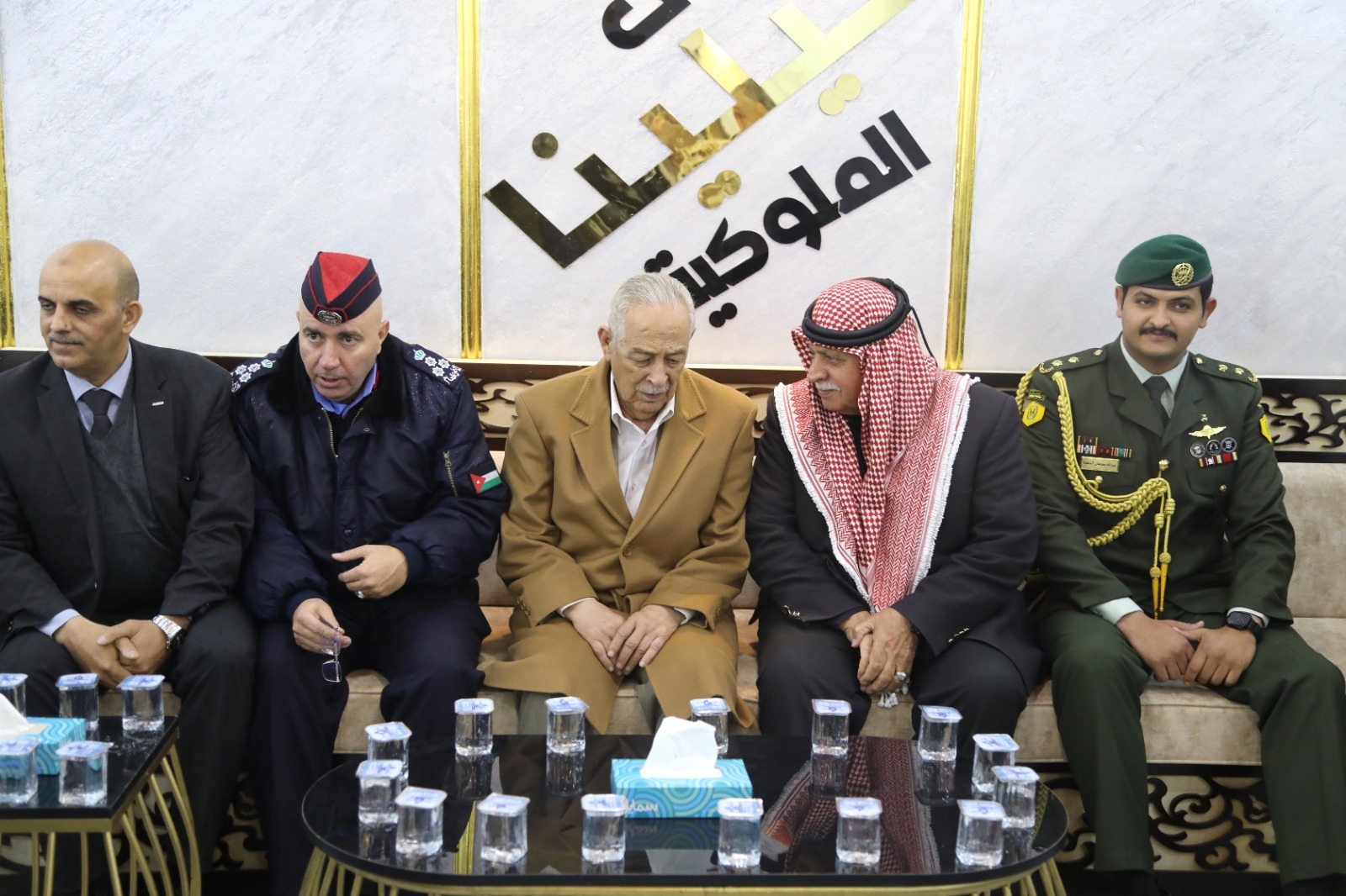 Madar Al-Saa Images 0.7010362243284708