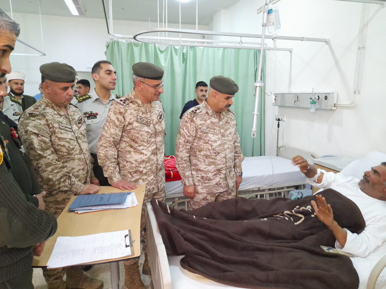 Madar Al-Saa Images 0.6302055786489056