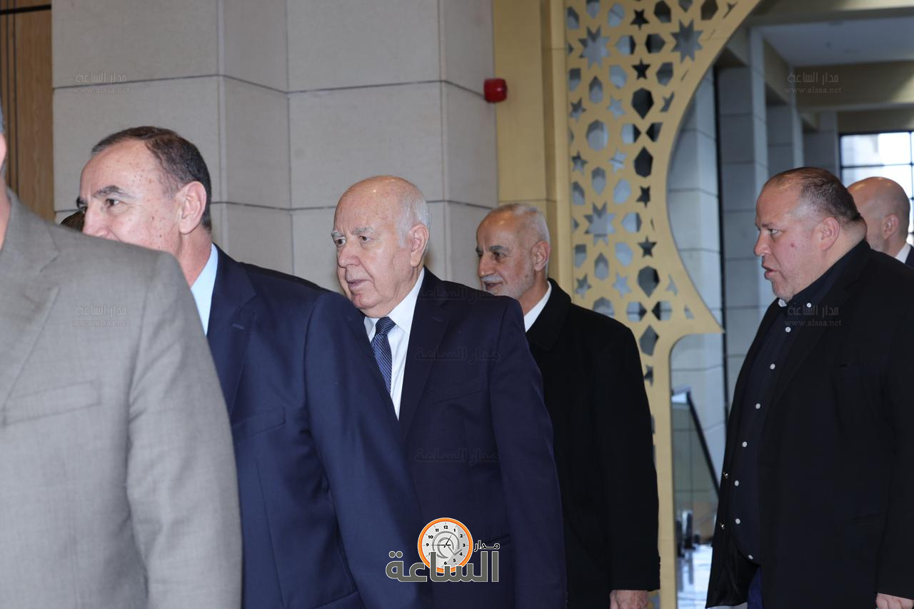 Madar Al-Saa Images 0.005760772917068557