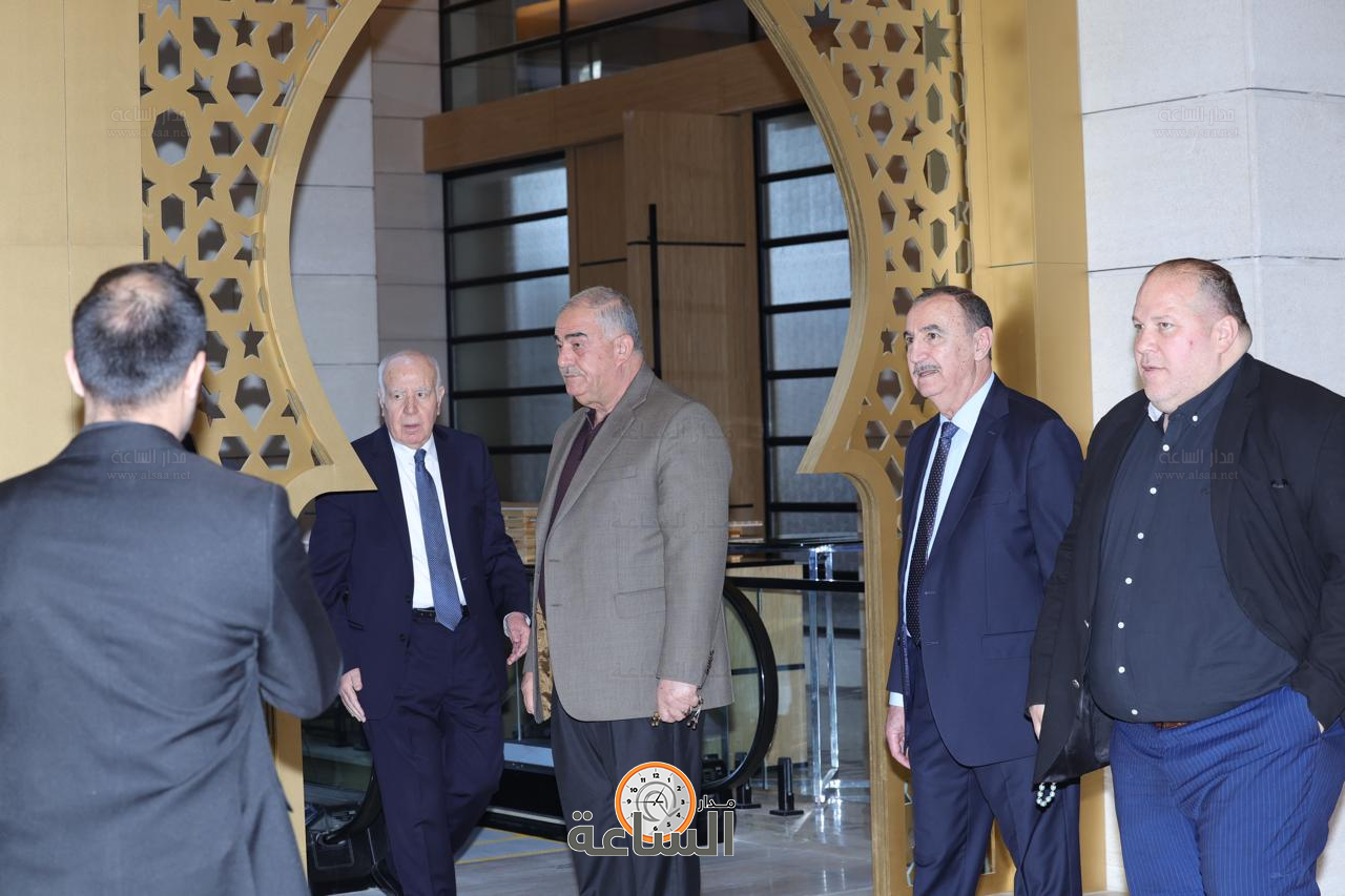 Madar Al-Saa Images 0.33829539976657697