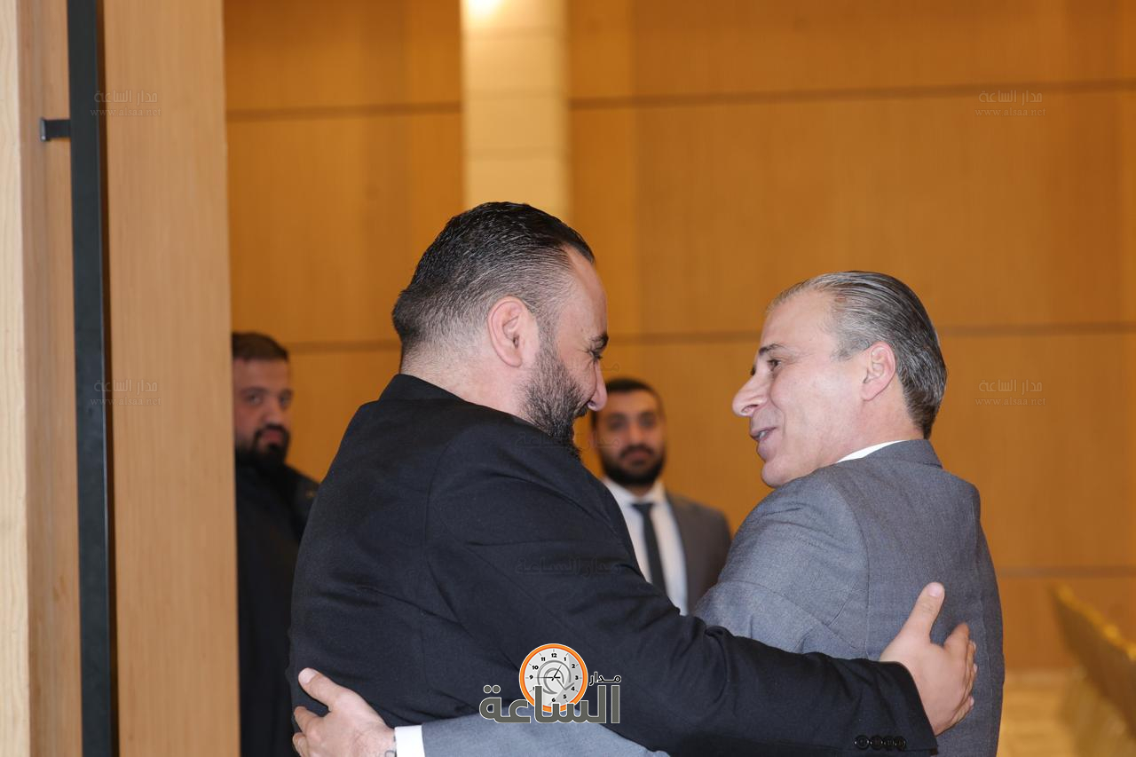 Madar Al-Saa Images 0.8929649413033679