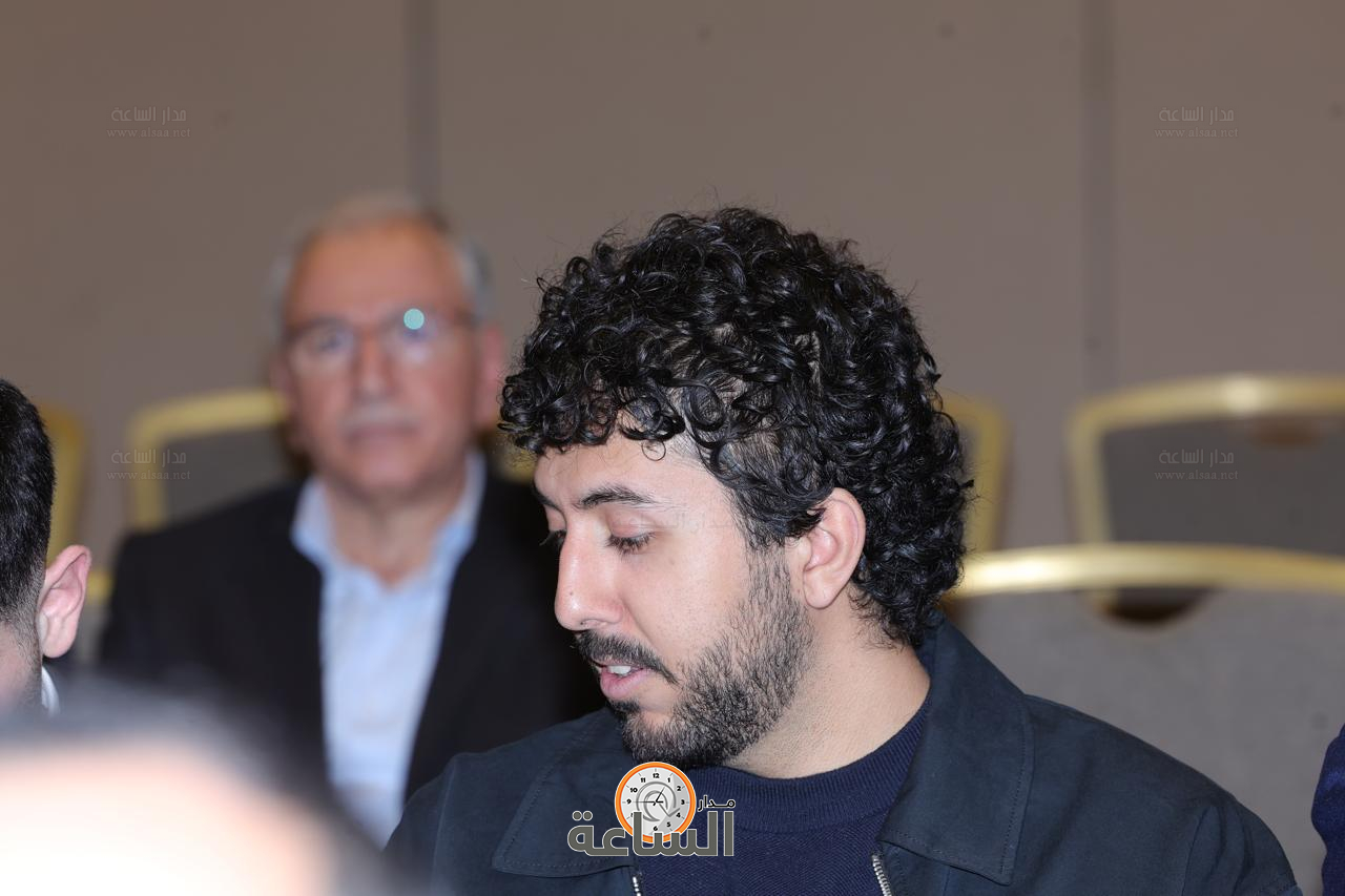 Madar Al-Saa Images 0.42787172201962154