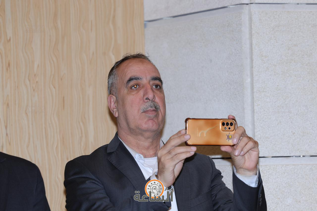 Madar Al-Saa Images 0.32629185801464133