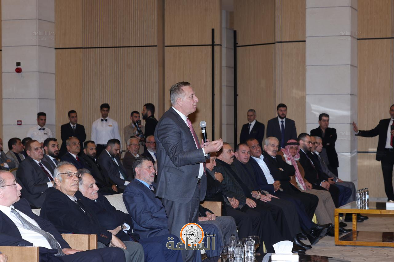 Madar Al-Saa Images 0.41894878263434576