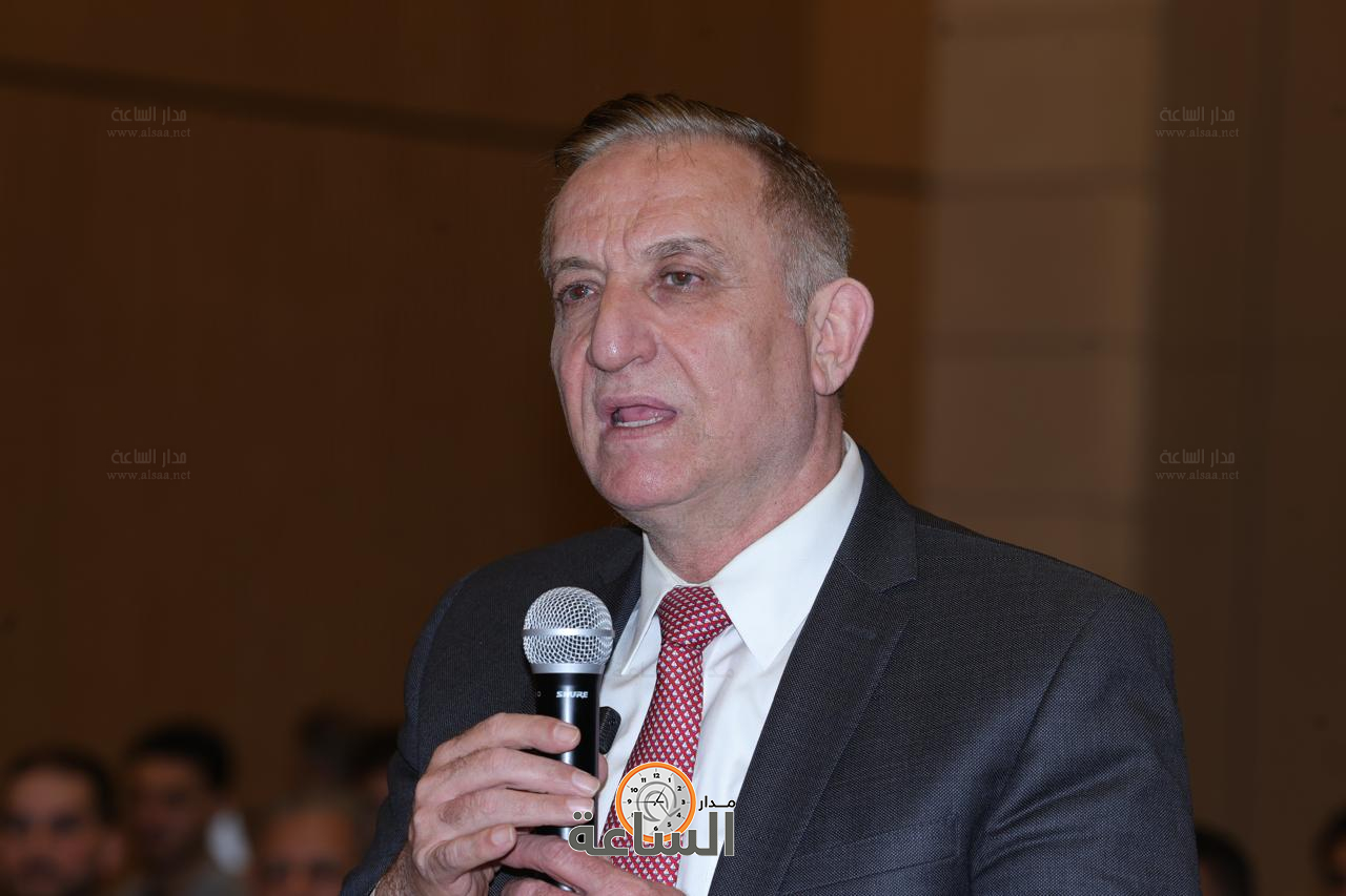 Madar Al-Saa Images 0.17318192420034384