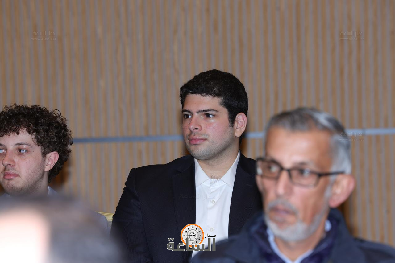 Madar Al-Saa Images 0.87814569926014