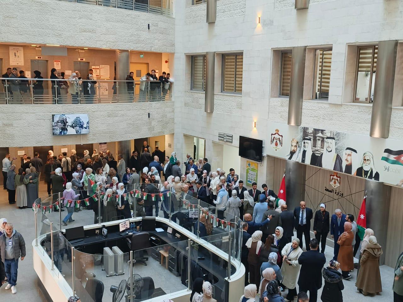 Madar Al-Saa Images 0.6612273740949416