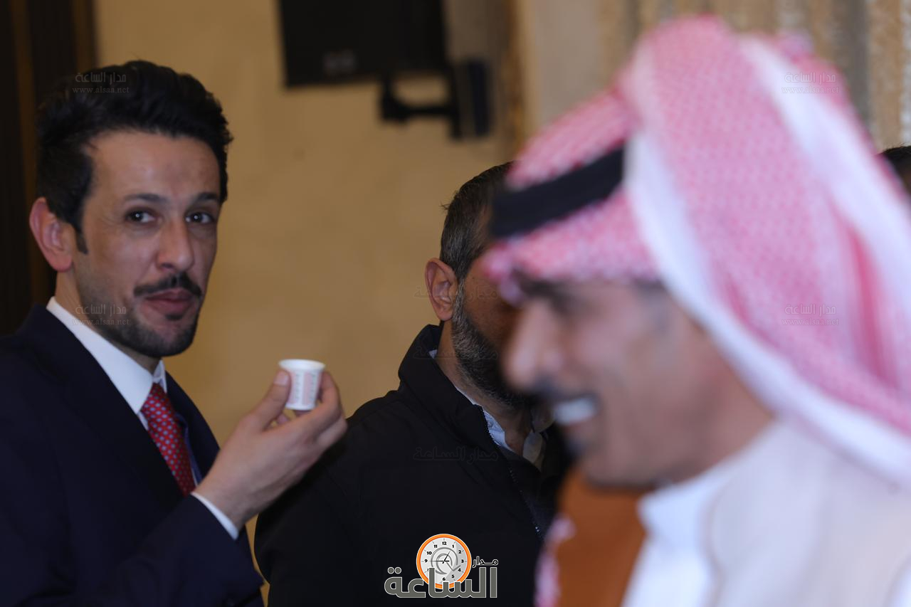 Madar Al-Saa Images 0.24916081333000872