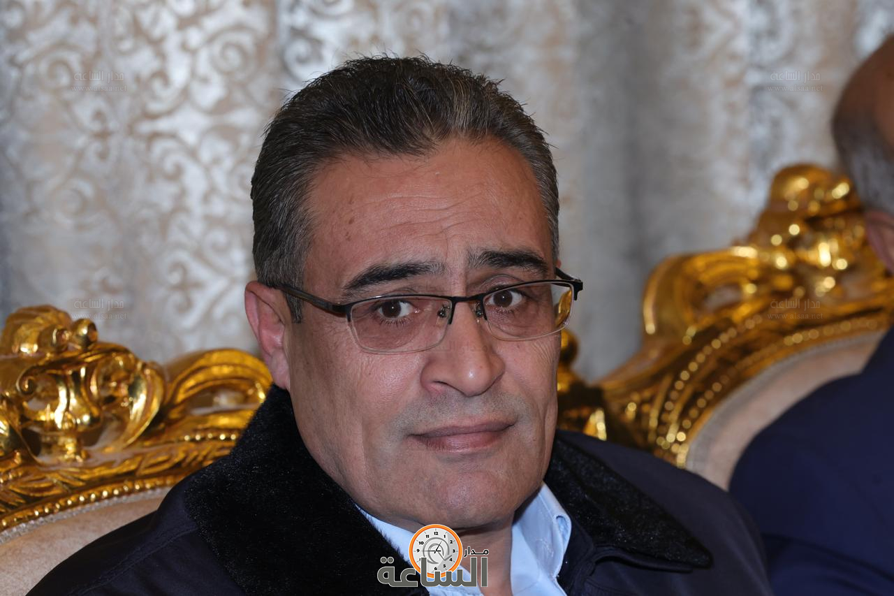 Madar Al-Saa Images 0.11725576406200278