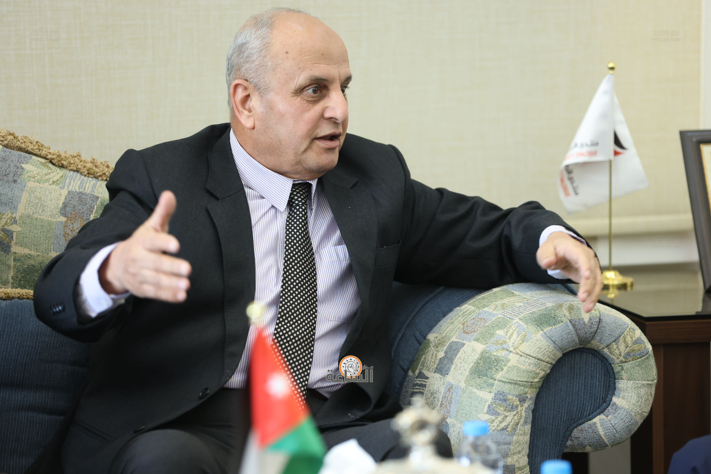 Madar Al-Saa Images 0.10868731252502817