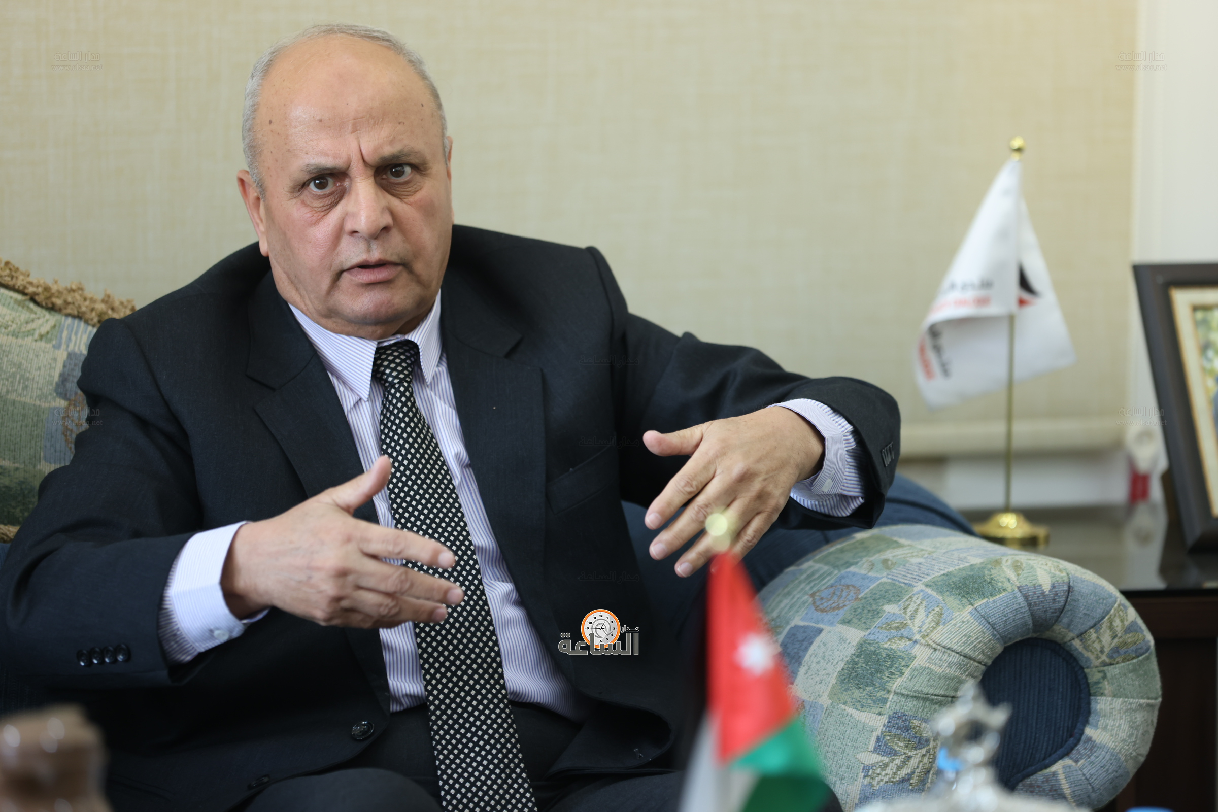 Madar Al-Saa Images 0.6148526304155656