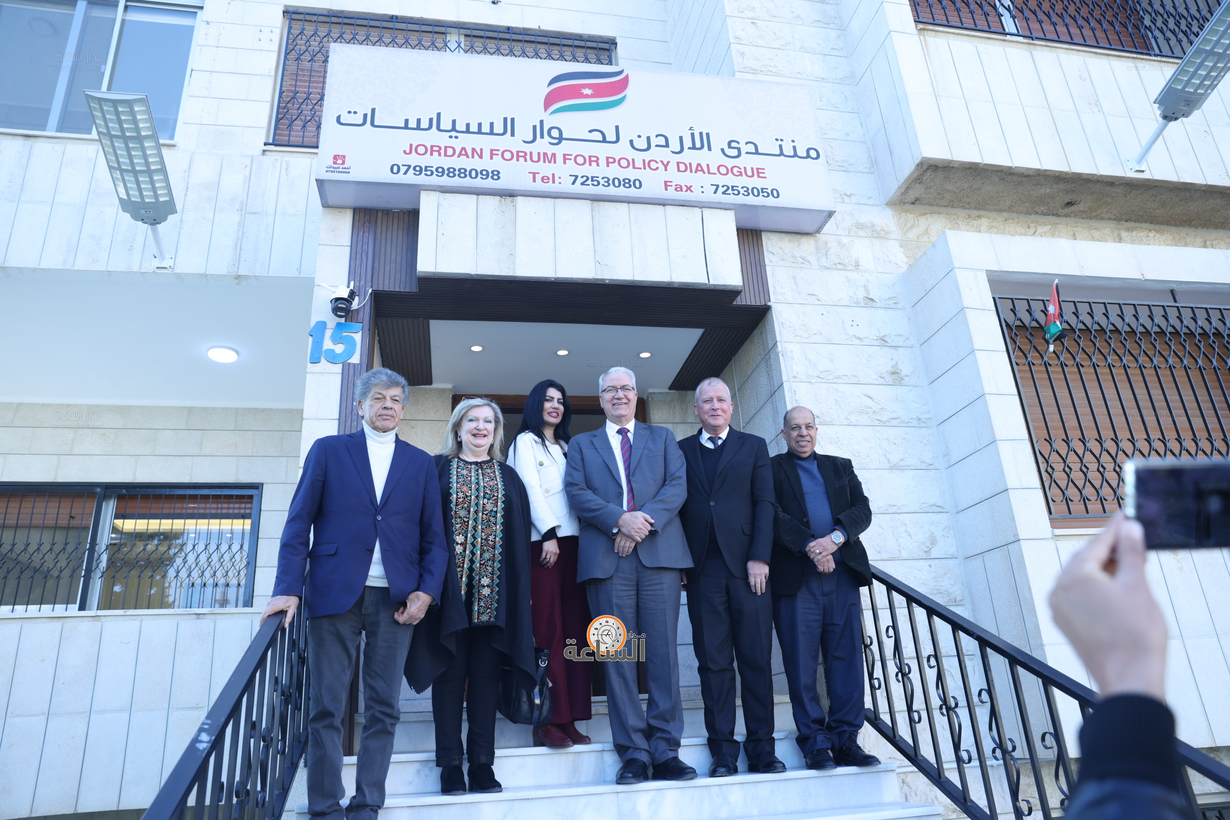 Madar Al-Saa Images 0.1360737579496588