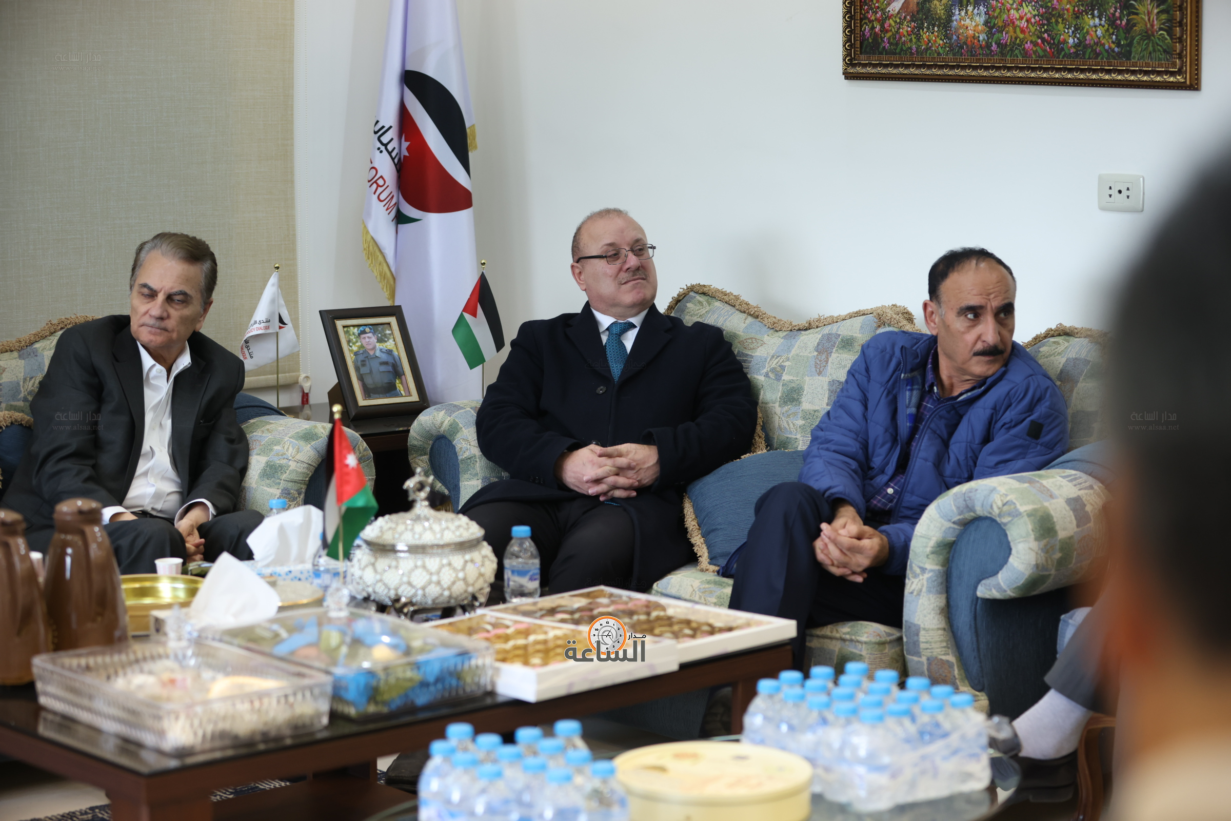 Madar Al-Saa Images 0.24783082423766334