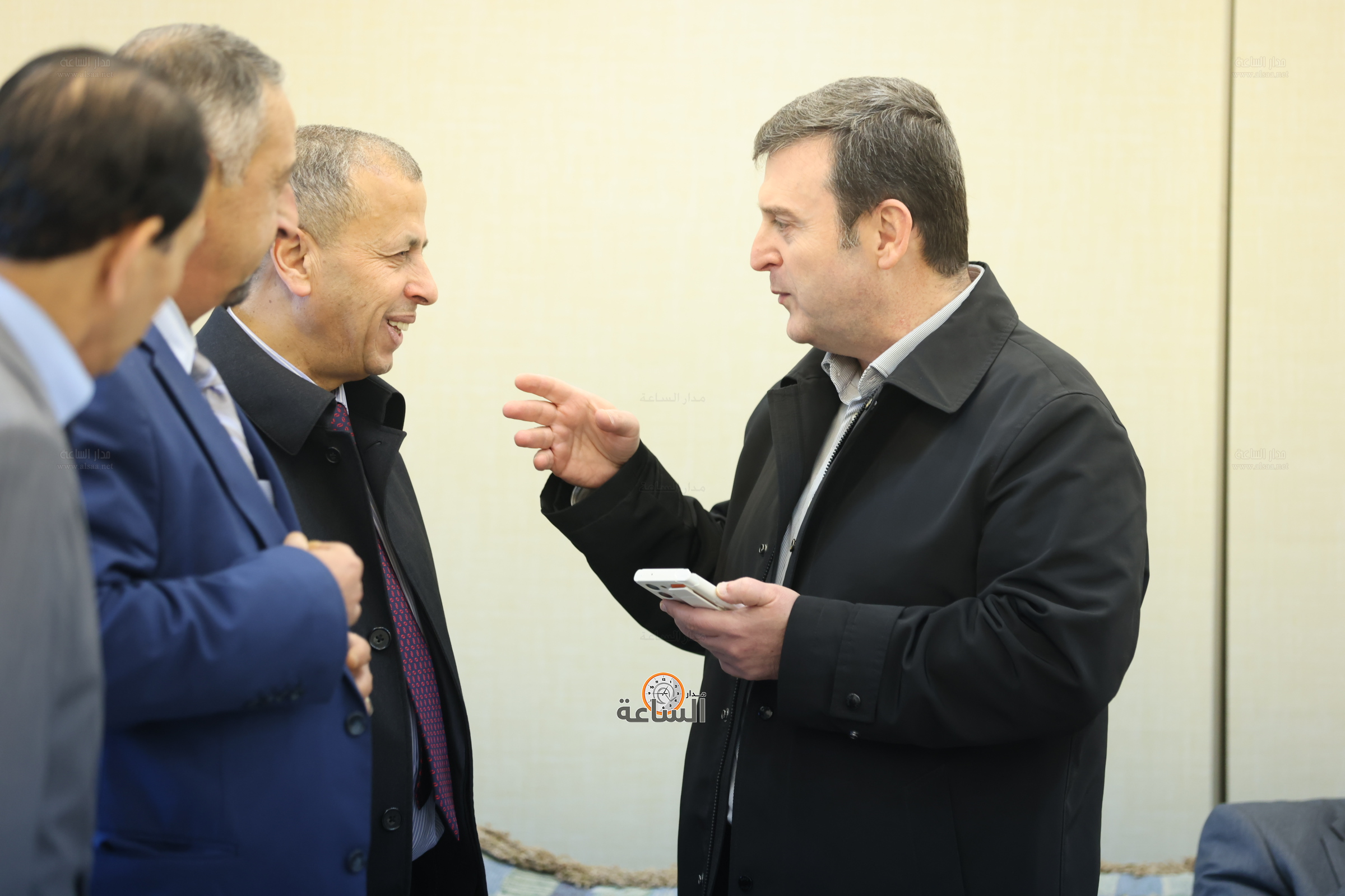 Madar Al-Saa Images 0.9040312938007868