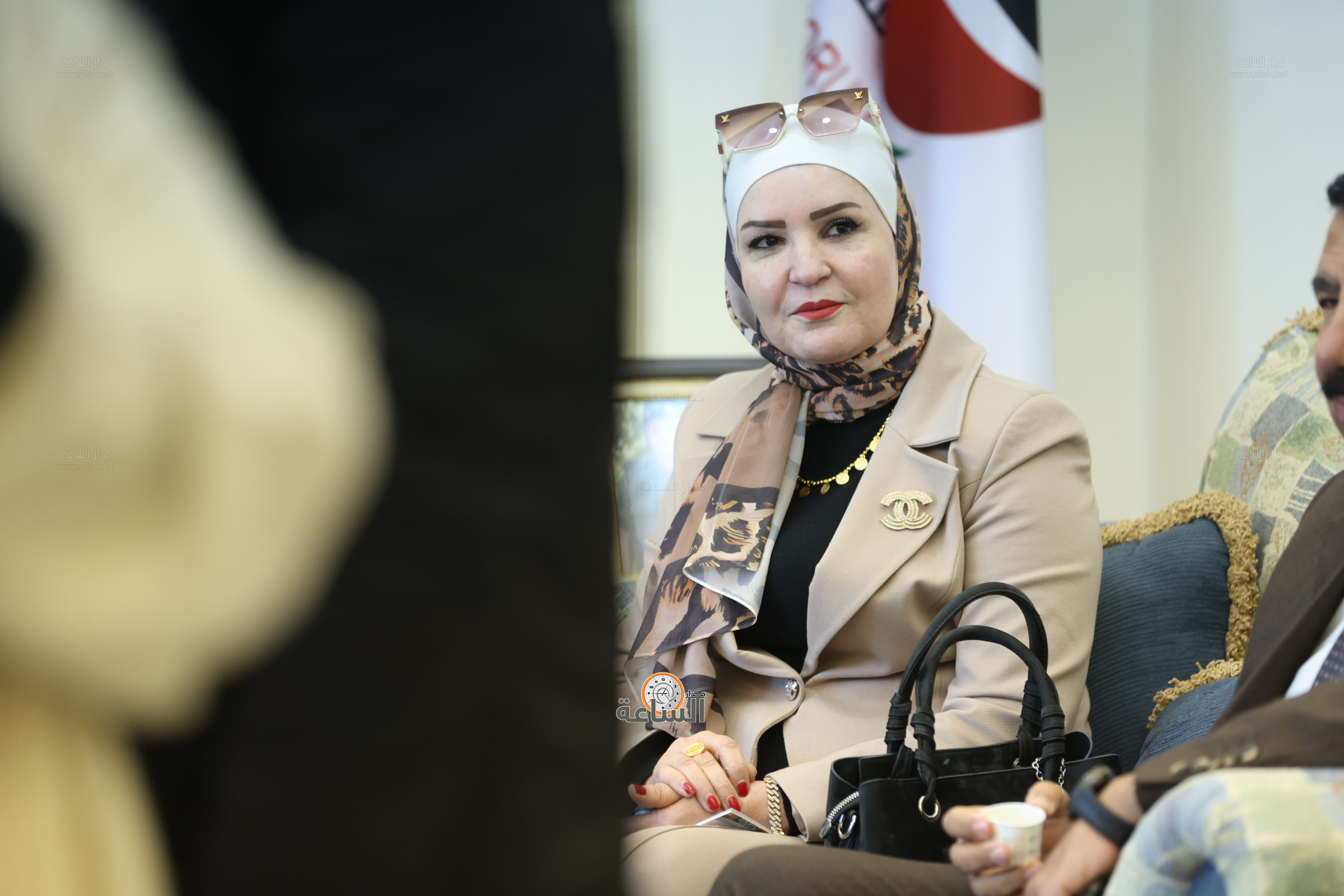 Madar Al-Saa Images 0.08613429340176304