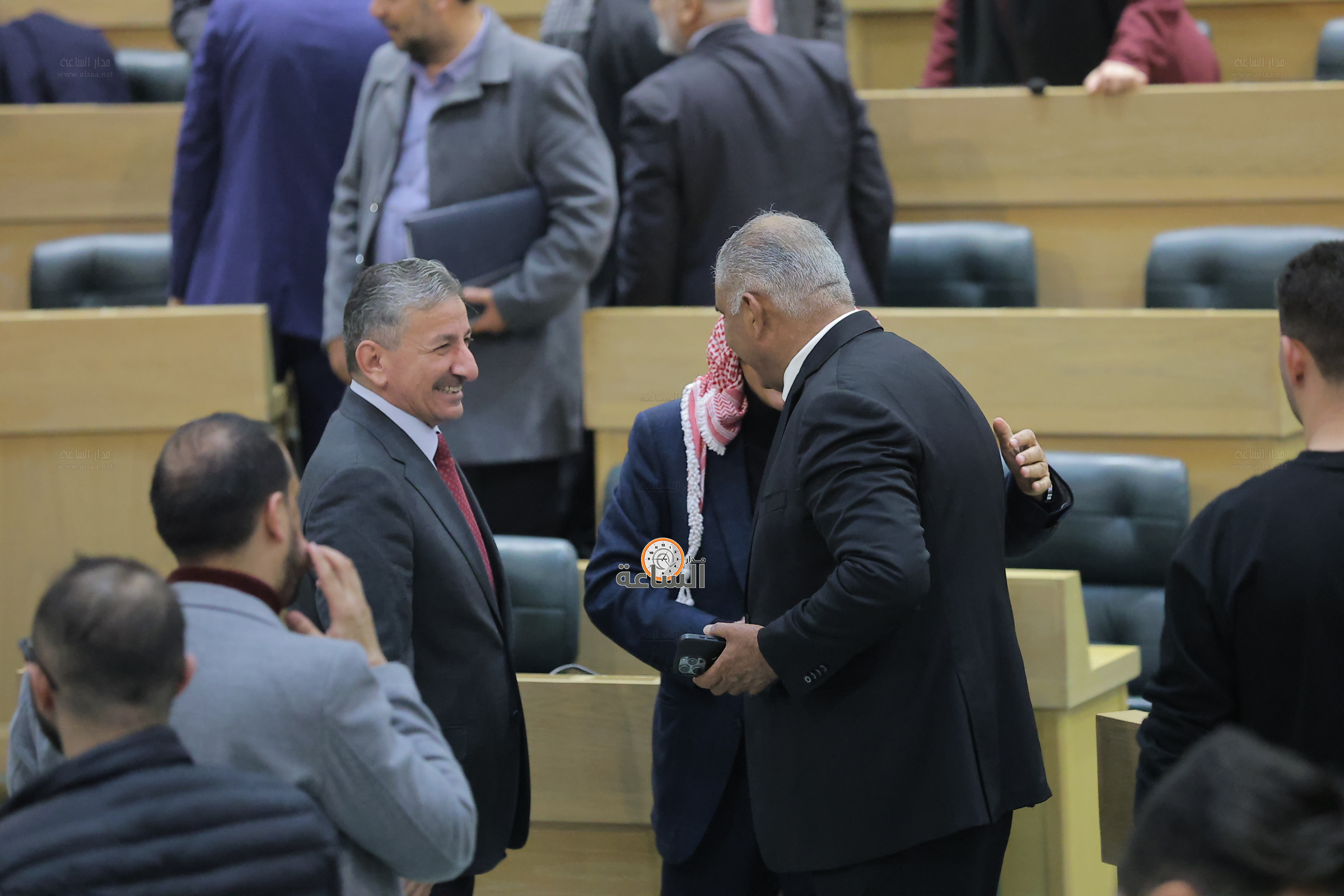 Madar Al-Saa Images 0.5717660197149298