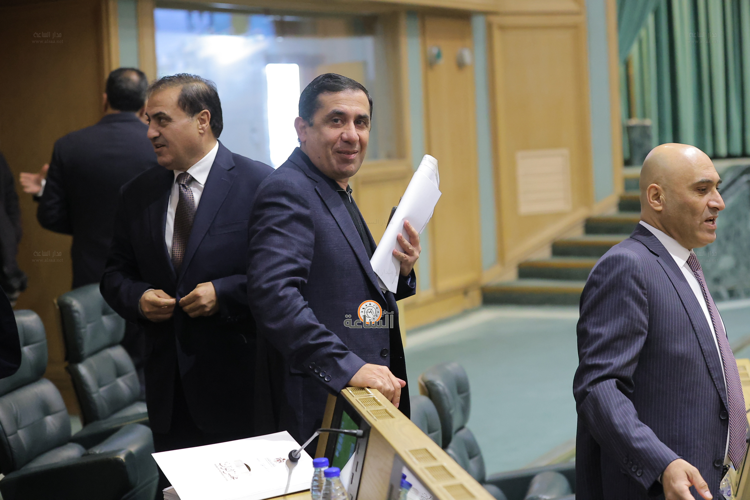 Madar Al-Saa Images 0.4826786048875519