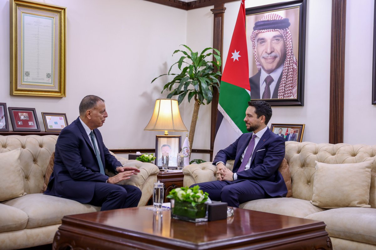 Madar Al-Saa Images 0.5626090735397473