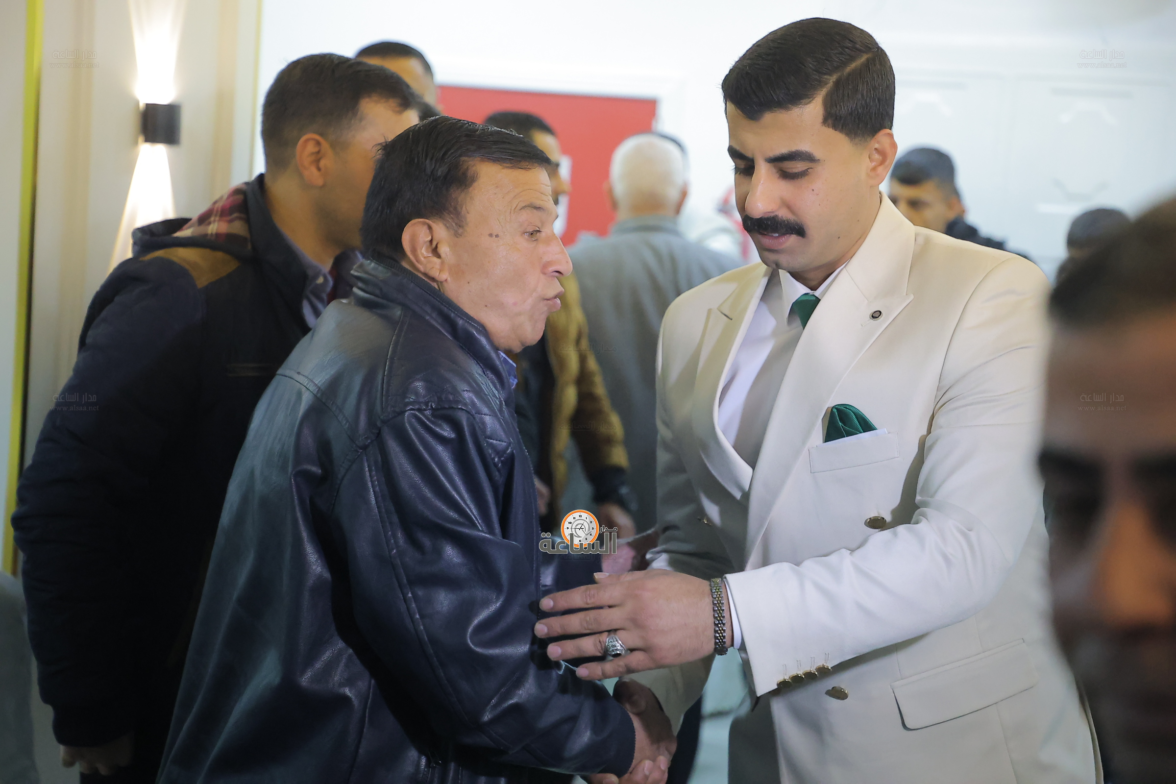 Madar Al-Saa Images 0.928623926698111